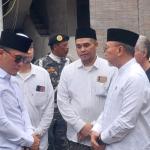 Zulhas dan Gus Miftah Kunjungi Ponpes Al-Khoziny, Ajak Santri Tetap Semangat Belajar