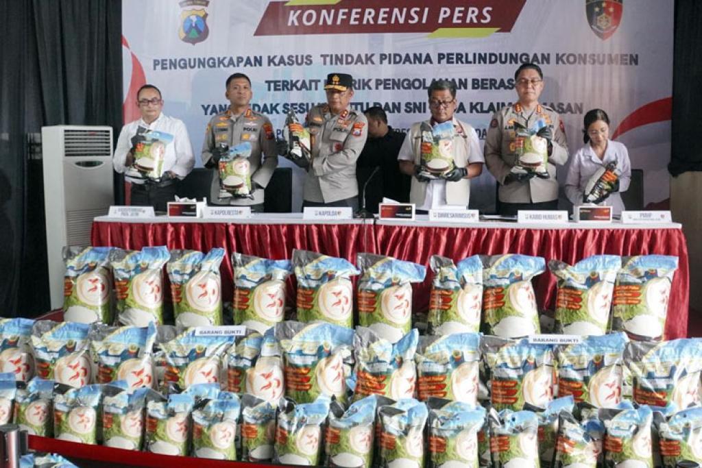 Satgas Pangan Polresta Sidoarjo Sita 12,5 Ton Beras Oplosan Premium, Ini Modusnya