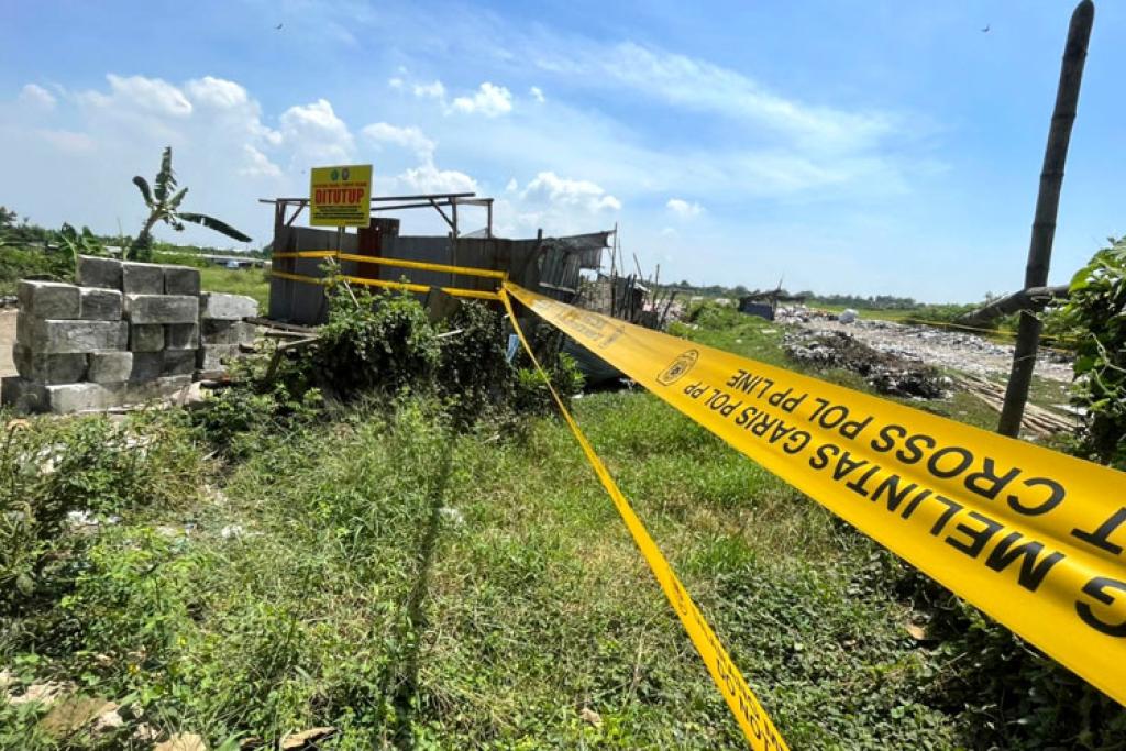 Satpol PP Sidoarjo Segel TPS Ilegal Banjarsari karena Langgar Aturan Pengelolaan Sampah