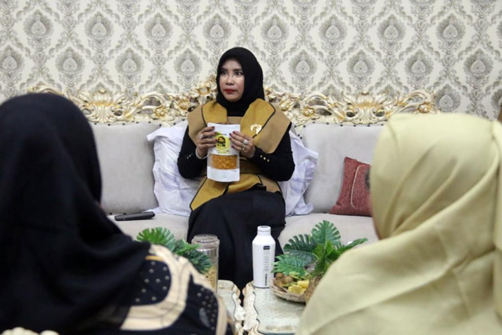 Ibu-Ibu UMKM Geluran Audensi dengan Wakil Bupati Sidoarjo Perkuat Pemasaran Produk